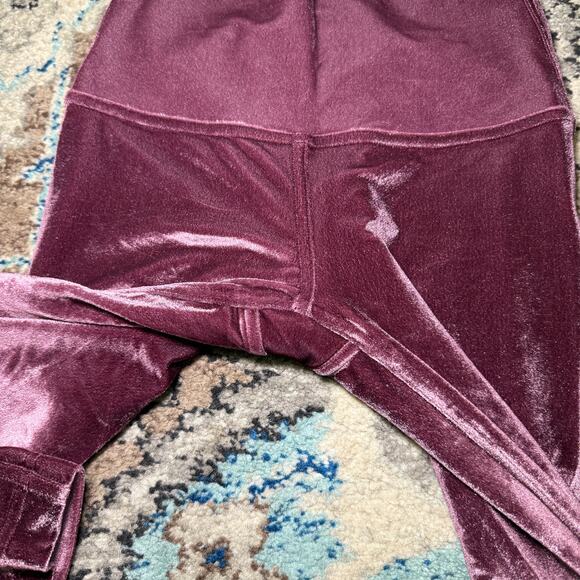 Lululemon Wunder Lounge 4 - Picture 2 of 5